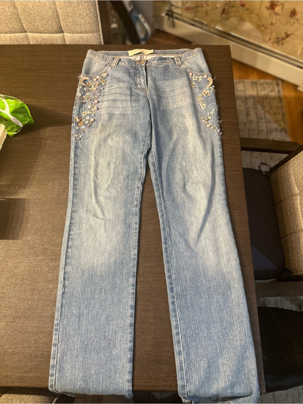 Light Wash Straight Leg Jeans with Embellished Hip Detail